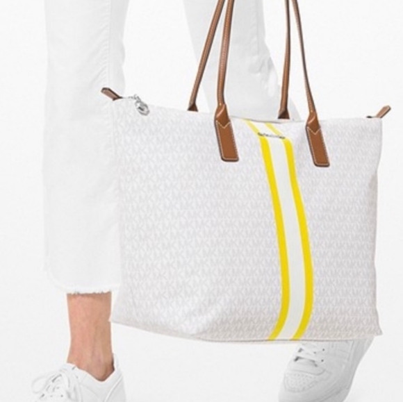 Michael Kors Jet Set Logo Stripe Shoulder Tote Bag - Picture 4 of 6